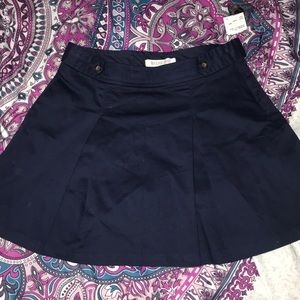 short navy blue skirt